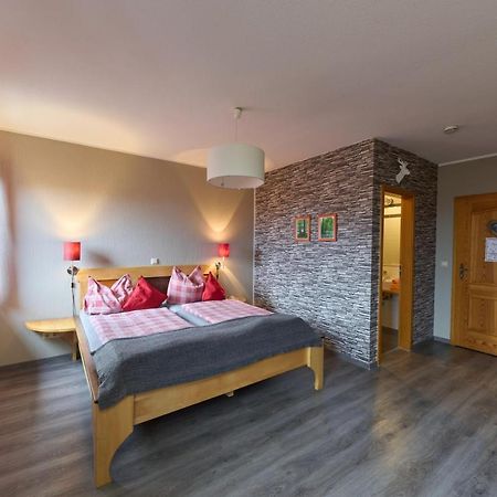 Landhotel Brauner Hirsch Kammerforst Εξωτερικό φωτογραφία