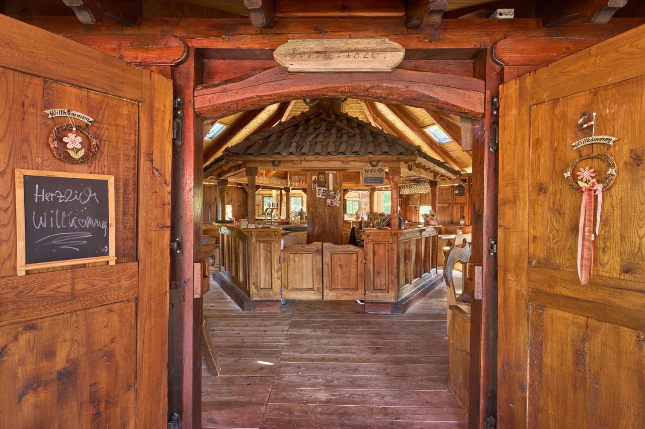 Landhotel Brauner Hirsch Kammerforst Εξωτερικό φωτογραφία